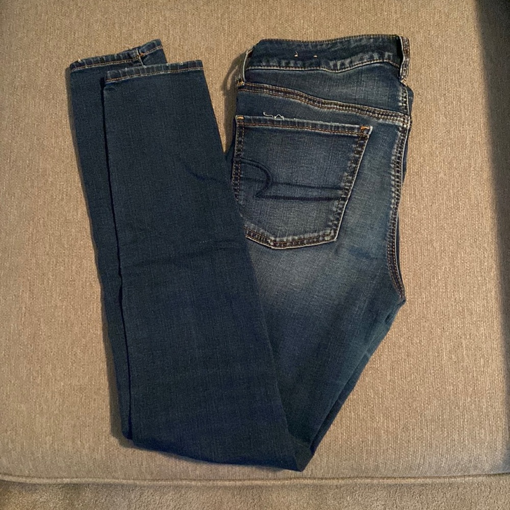 American Eagle skinny jeans size 6 good condition